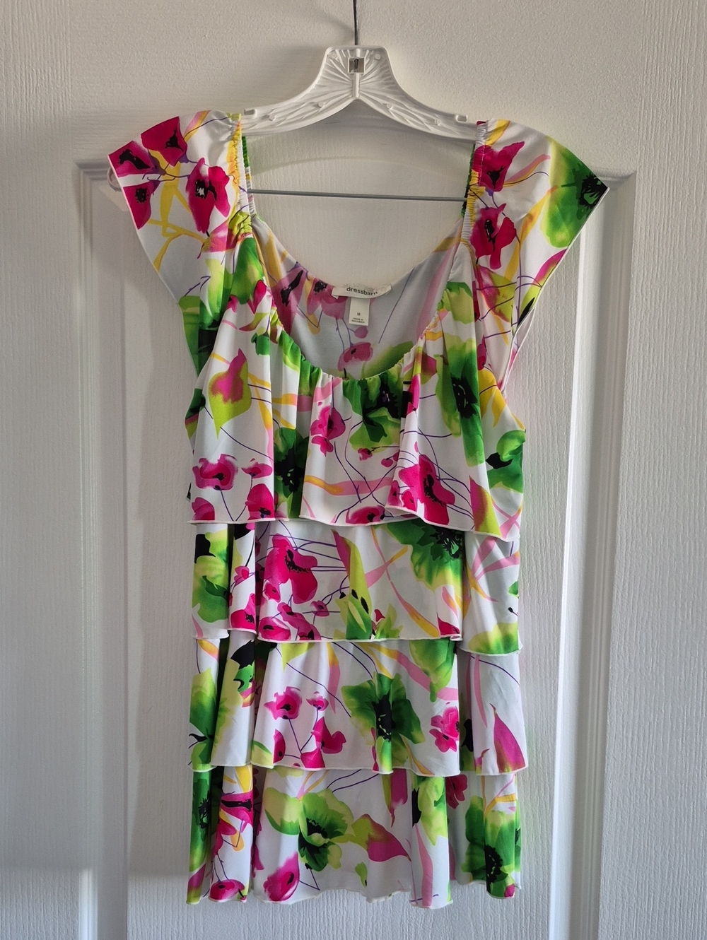 🏵dressbarn Pink & Green Floral Tiered Ruffle Tunic🏵
